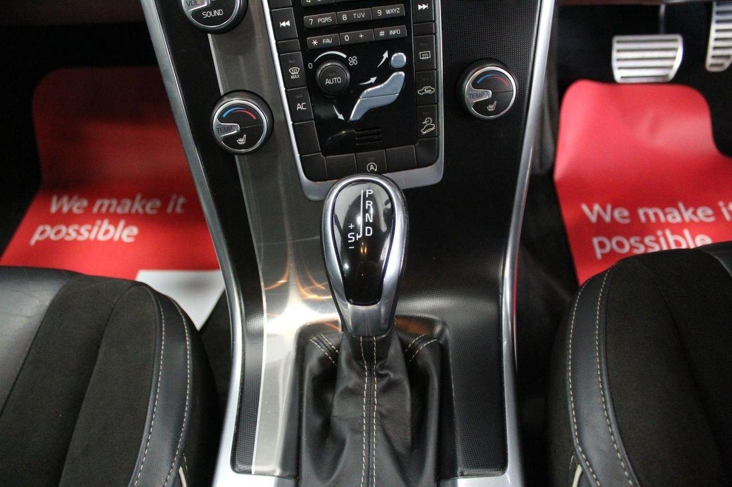 Used Volvo XC60 2015 for sale - 76120225: Photo 41