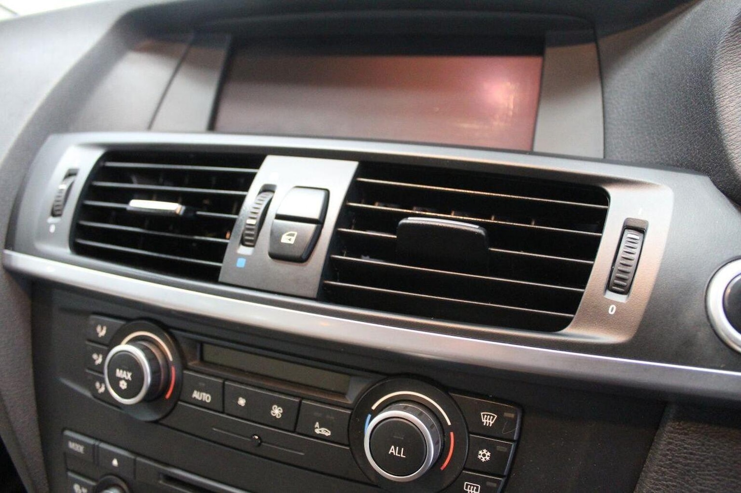 Used BMW X3 2012 for sale - 76497460: Photo 40