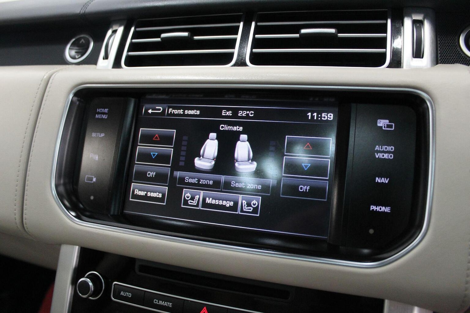 Used Land Rover Range Rover 2015 for sale - 77937987: Photo 50