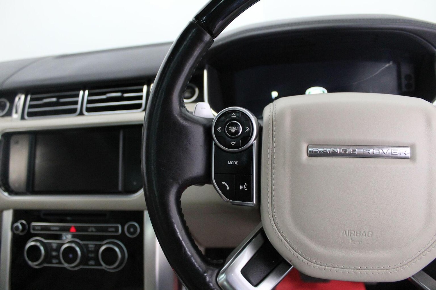 Used Land Rover Range Rover 2015 for sale - 77937987: Photo 59