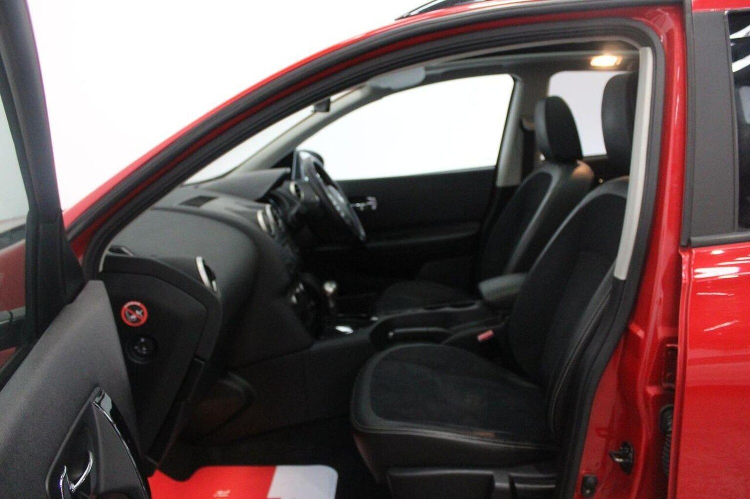 Used Nissan Qashqai 2013 for sale - 77906414: Photo 54