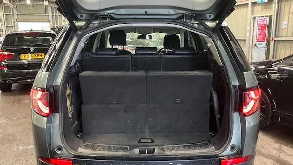 Used Land Rover Discovery Sport 2015 for sale - 76316413: Photo 10