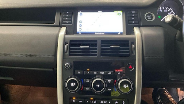 Used Land Rover Discovery Sport 2015 for sale - 76316413: Photo 16