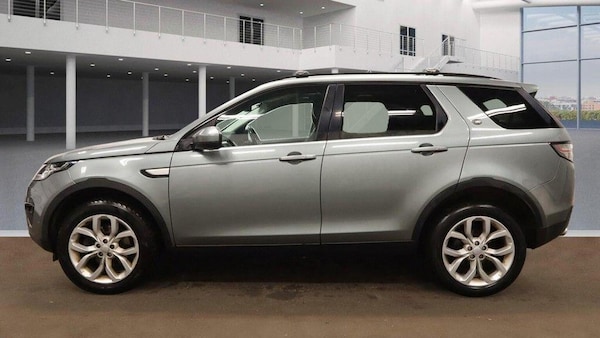 Used Land Rover Discovery Sport 2015 for sale - 76316413: Photo 7