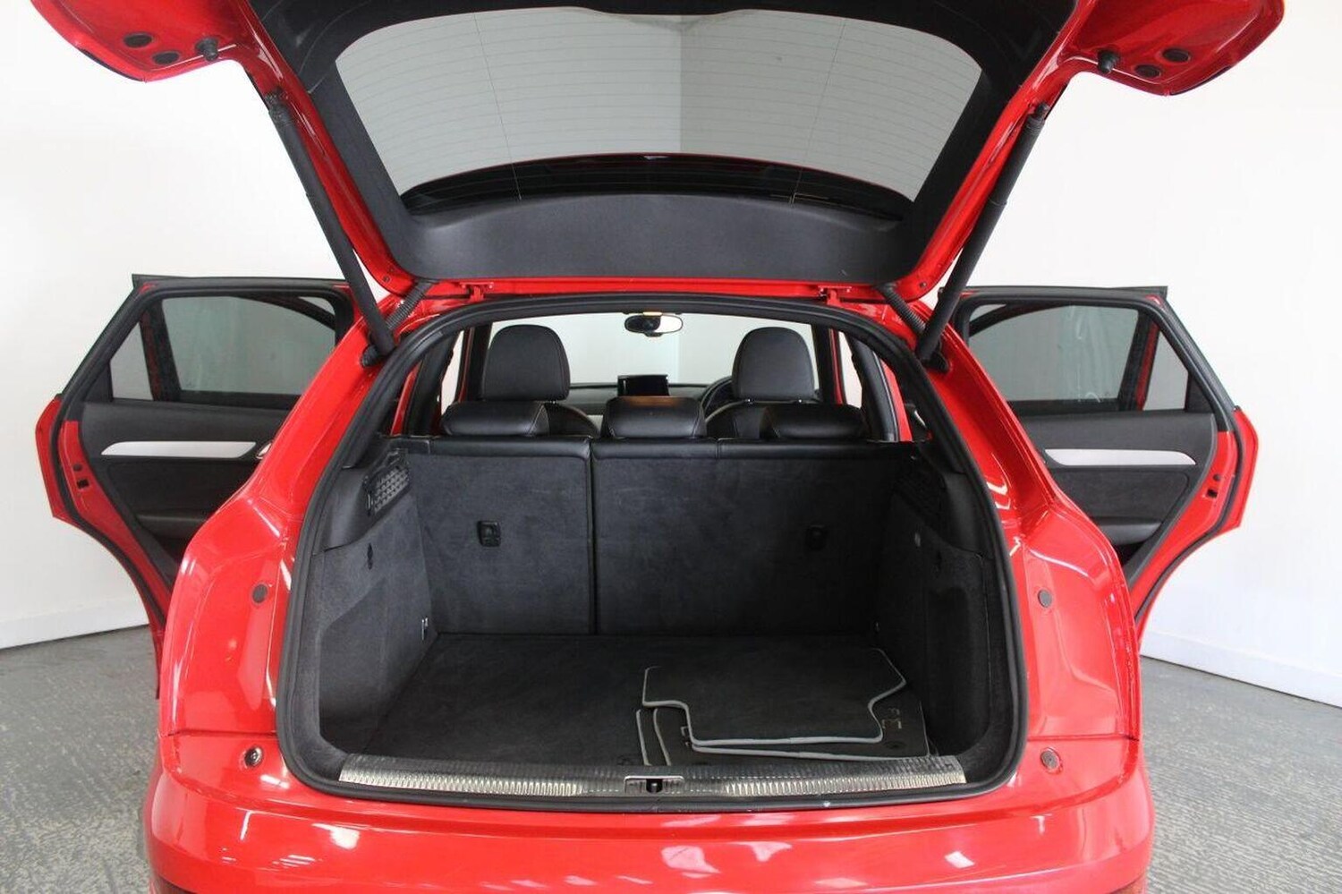 Used Audi Q3 2015 for sale - 75746725: Photo 24