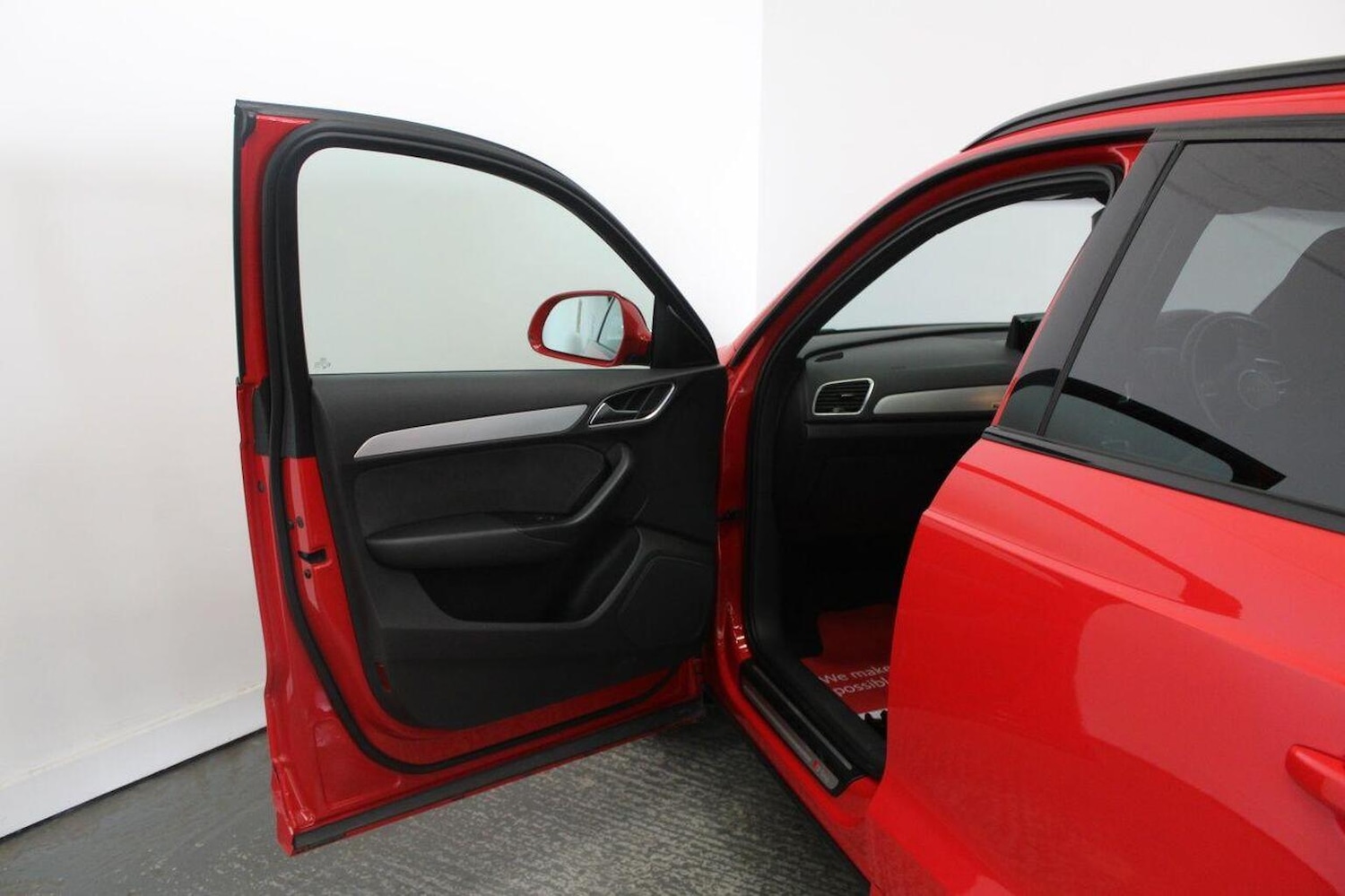 Used Audi Q3 2015 for sale - 75746725: Photo 28