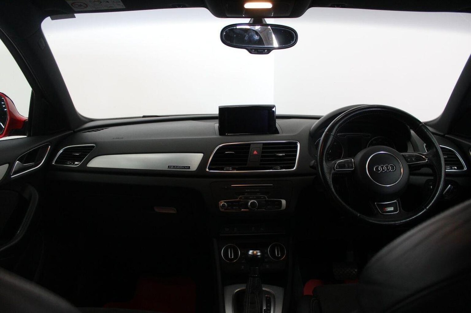 Used Audi Q3 2015 for sale - 75746725: Photo 30