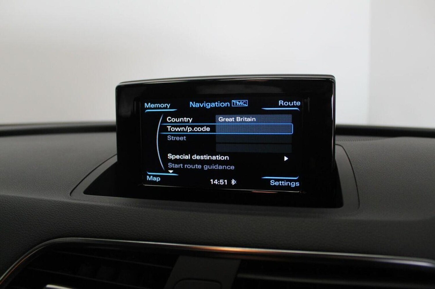 Used Audi Q3 2015 for sale - 75746725: Photo 36