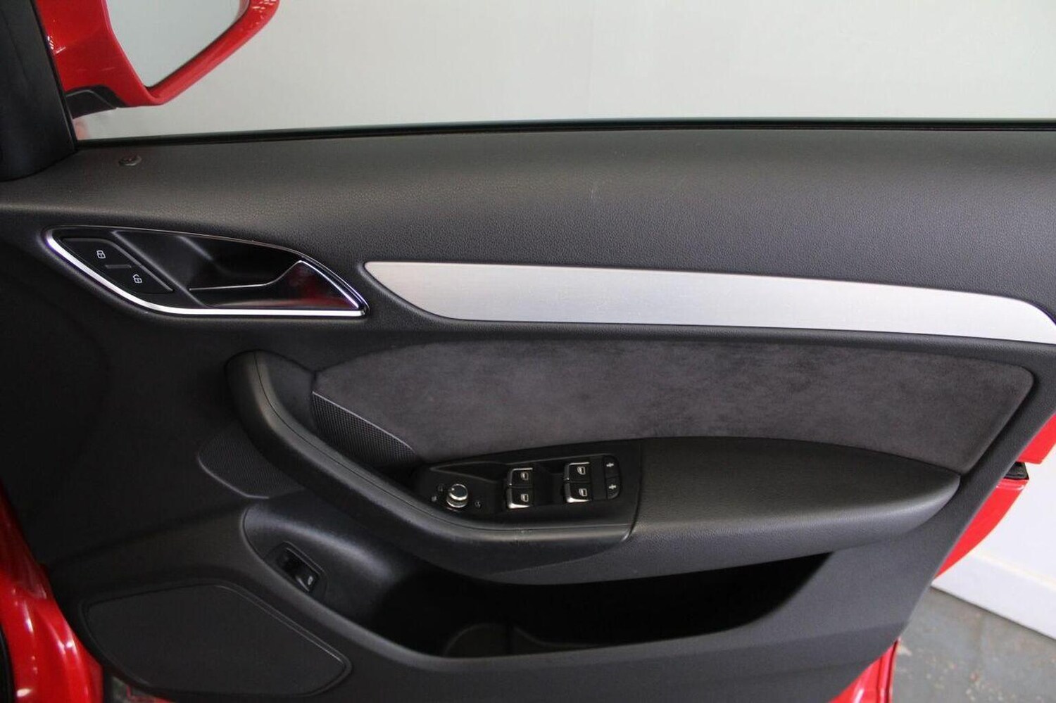 Used Audi Q3 2015 for sale - 75746725: Photo 49