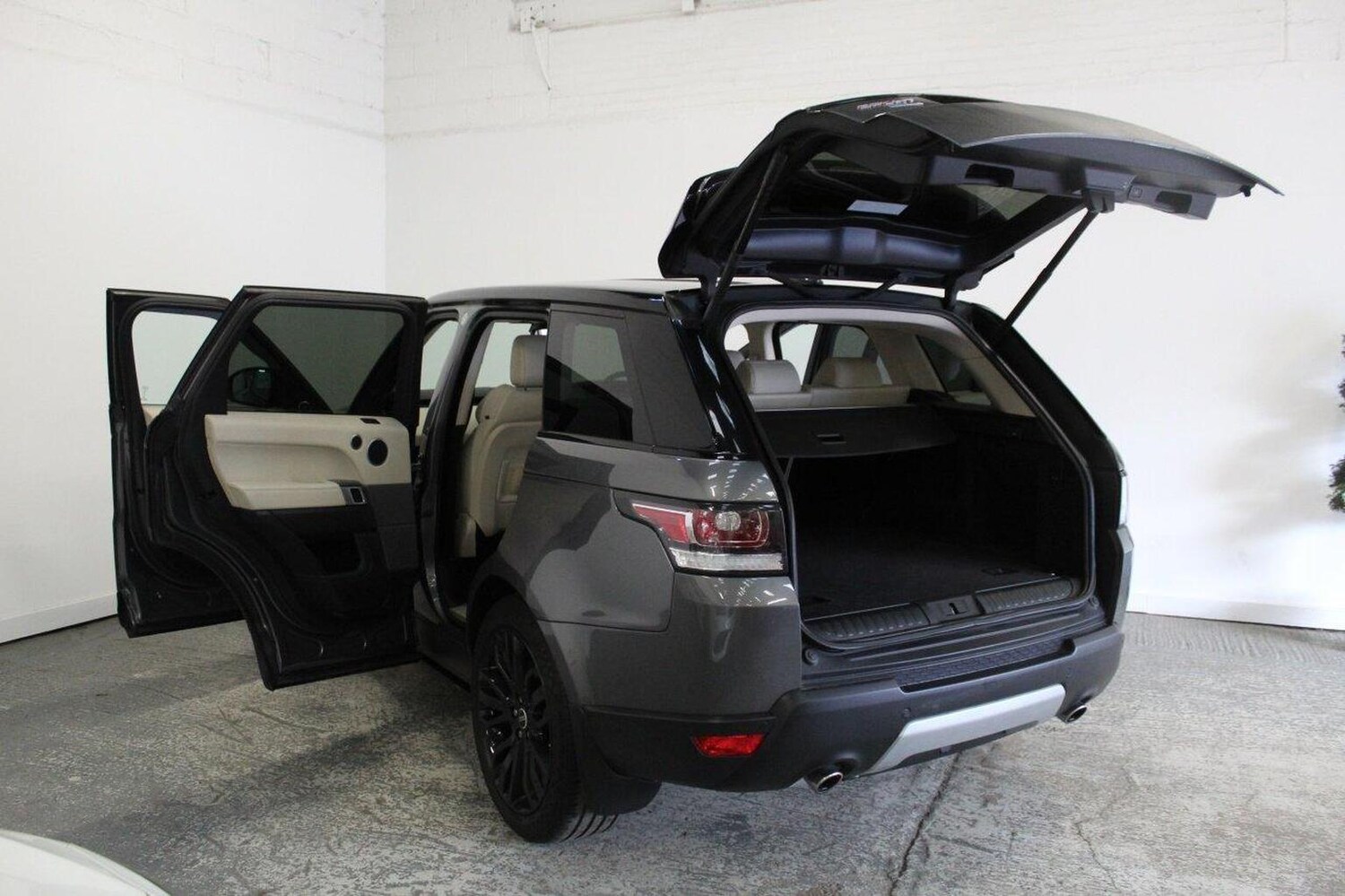 Used Land Rover Range Rover Sport 2014 for sale - 77464540: Photo 20