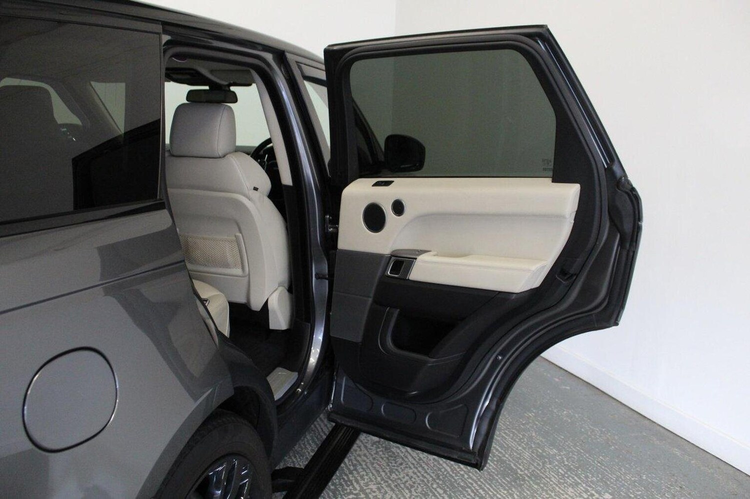 Used Land Rover Range Rover Sport 2014 for sale - 77464540: Photo 25