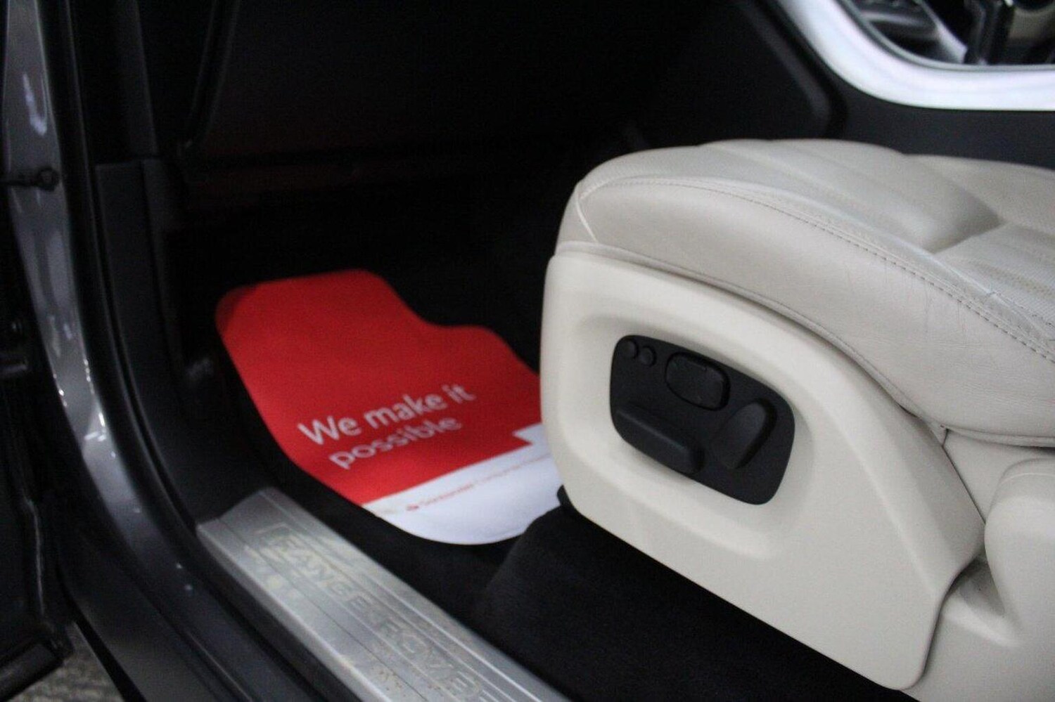 Used Land Rover Range Rover Sport 2014 for sale - 77464540: Photo 31