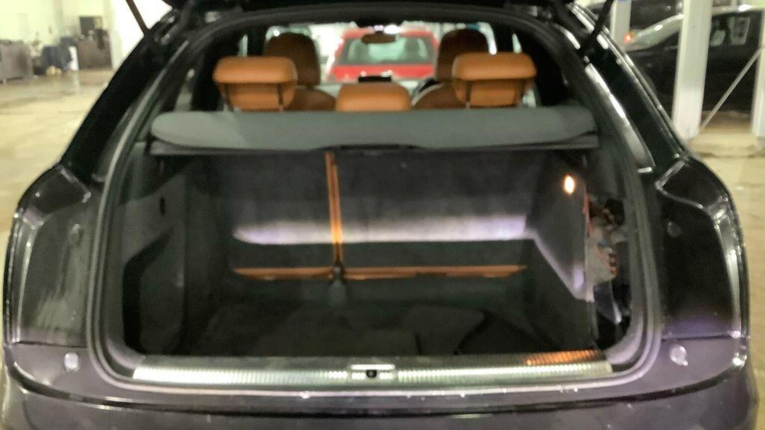 Used Audi Q3 2013 for sale - 77089810: Photo 13