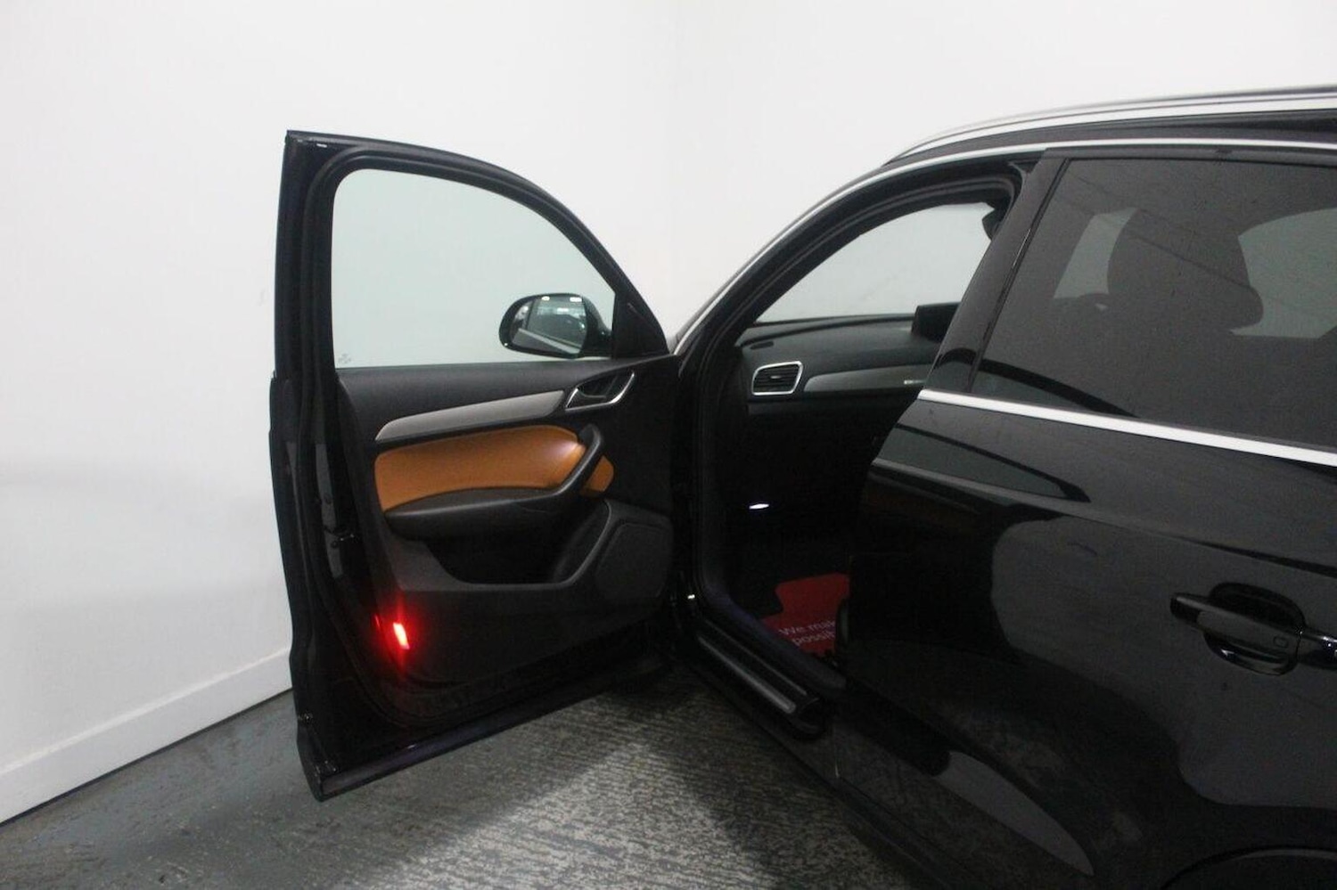 Used Audi Q3 2013 for sale - 77089810: Photo 29