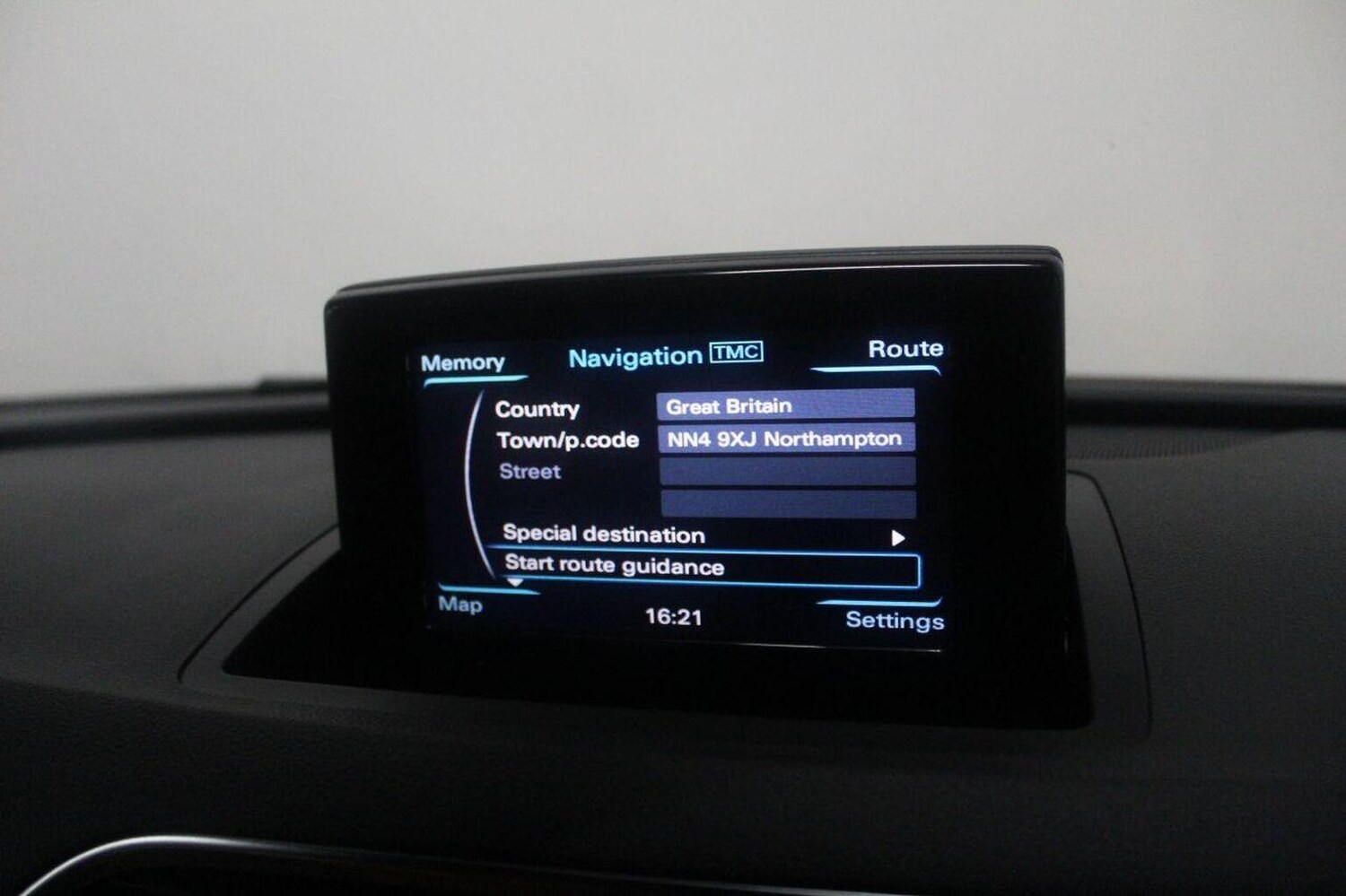 Used Audi Q3 2013 for sale - 77089810: Photo 36