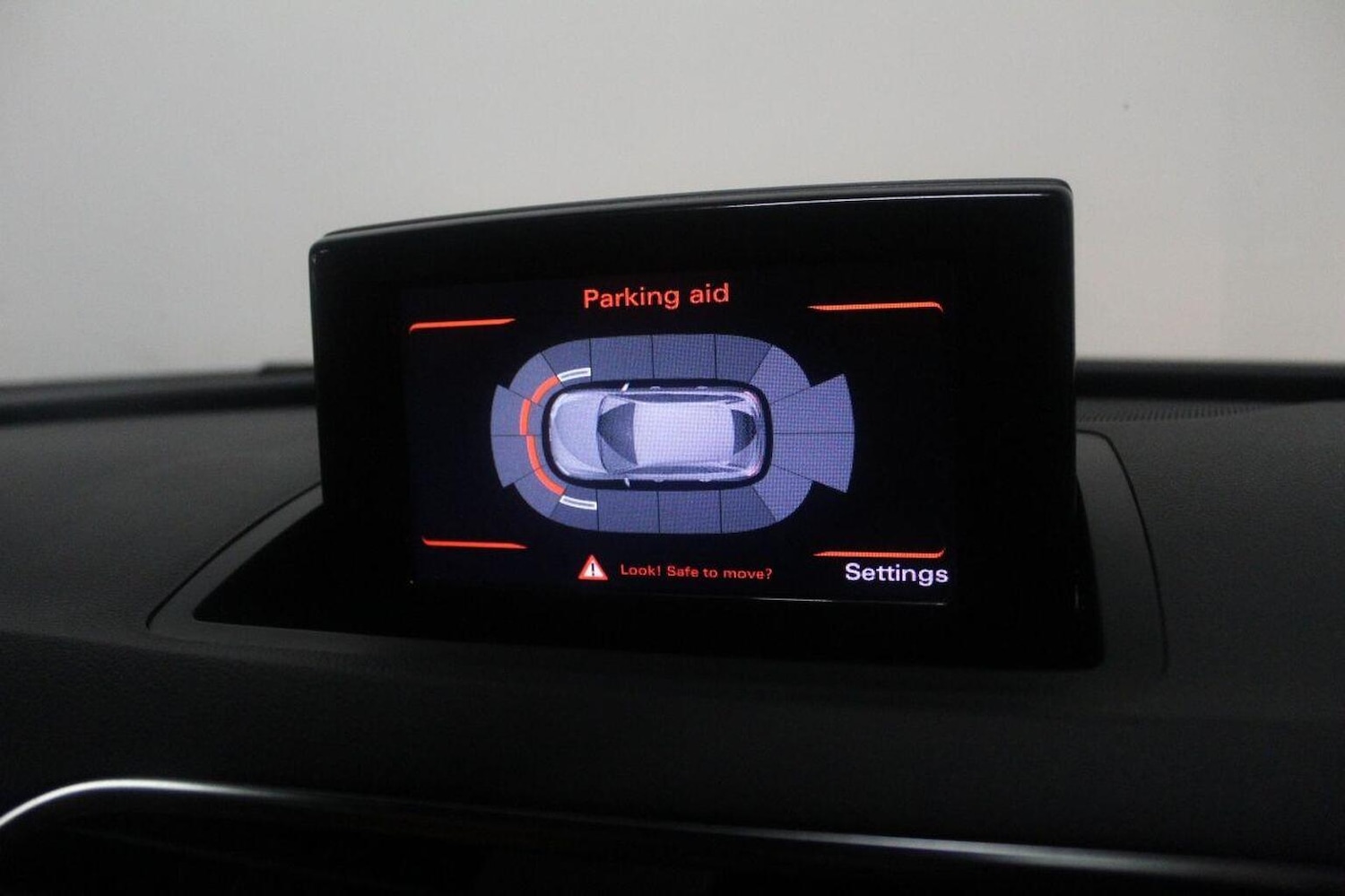 Used Audi Q3 2013 for sale - 77089810: Photo 38