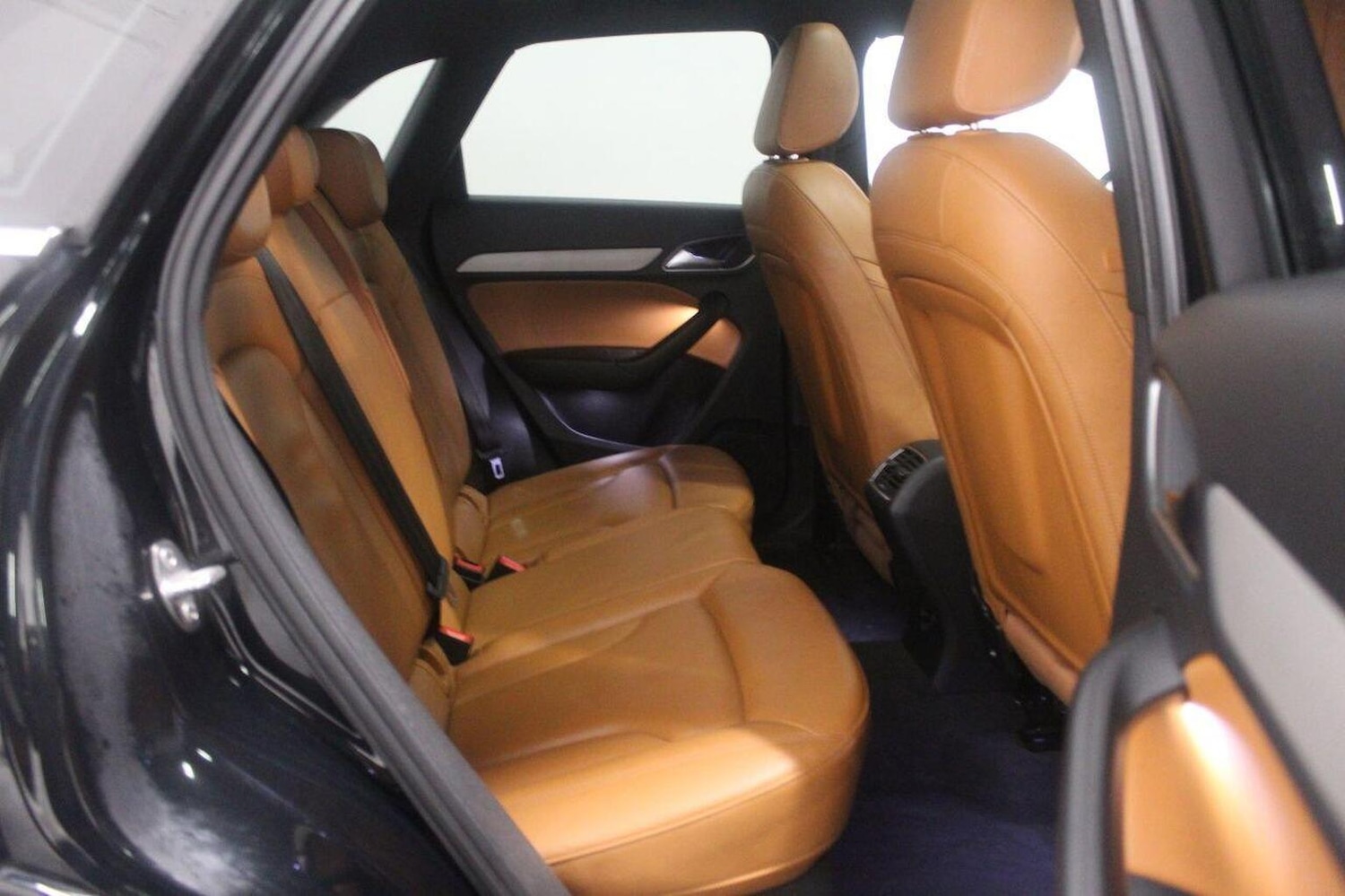 Used Audi Q3 2013 for sale - 77089810: Photo 60