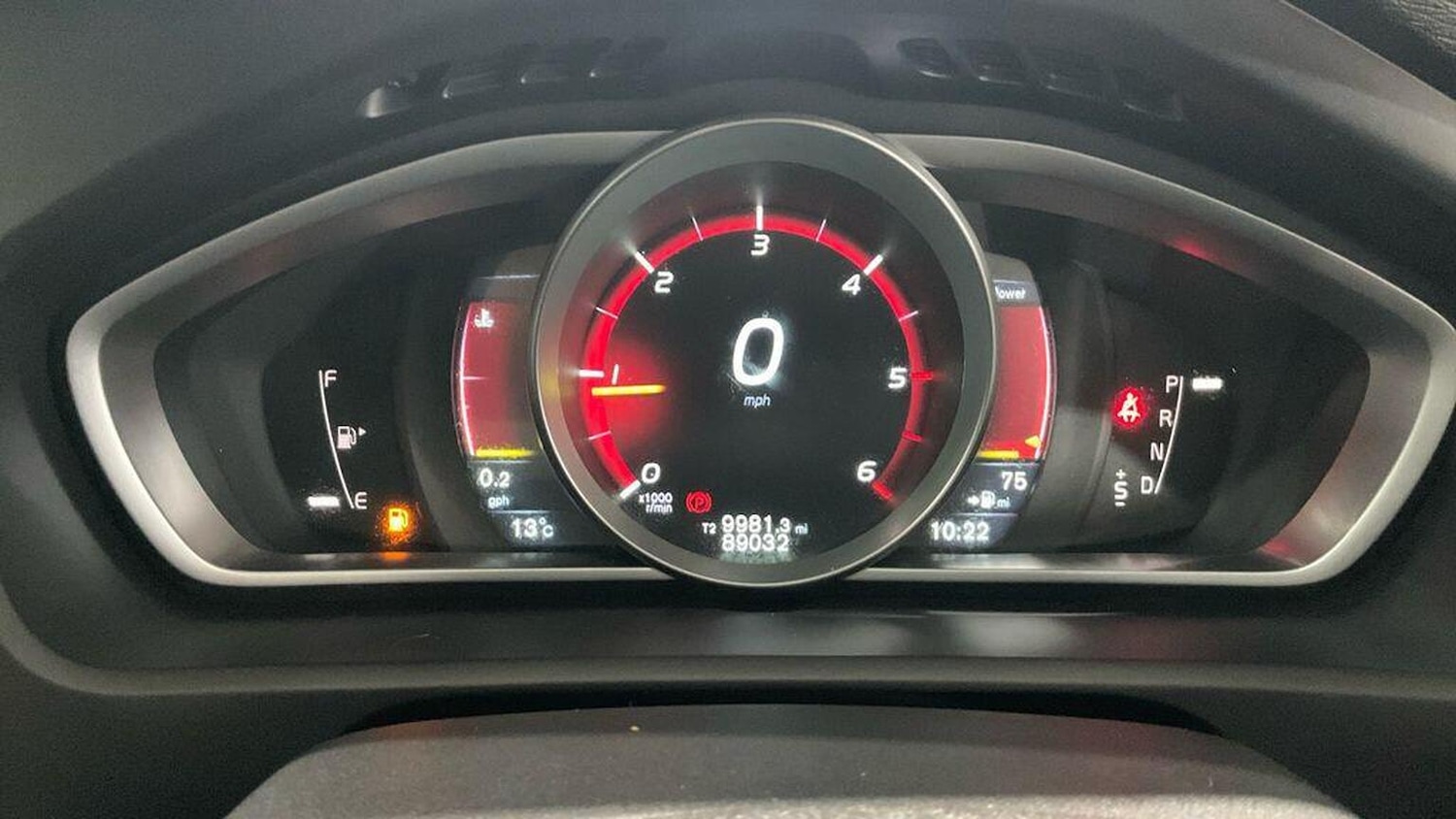 Used Volvo V40 2015 for sale - 76904695: Photo 14