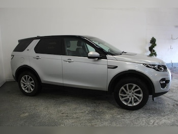 Used Land Rover Discovery Sport 2017 for sale - 78750601: Photo