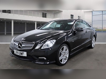 Used Mercedes-Benz E Class 2011 for sale - 77350133: Photo