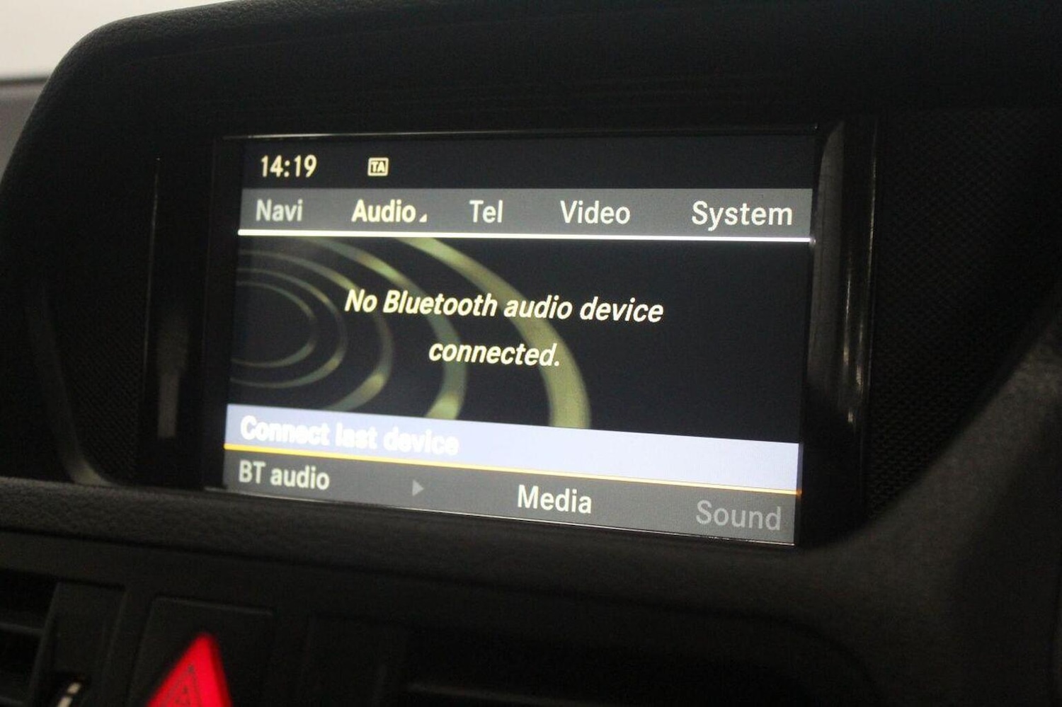 Used Mercedes-Benz E Class 2011 for sale - 77350133: Photo 38