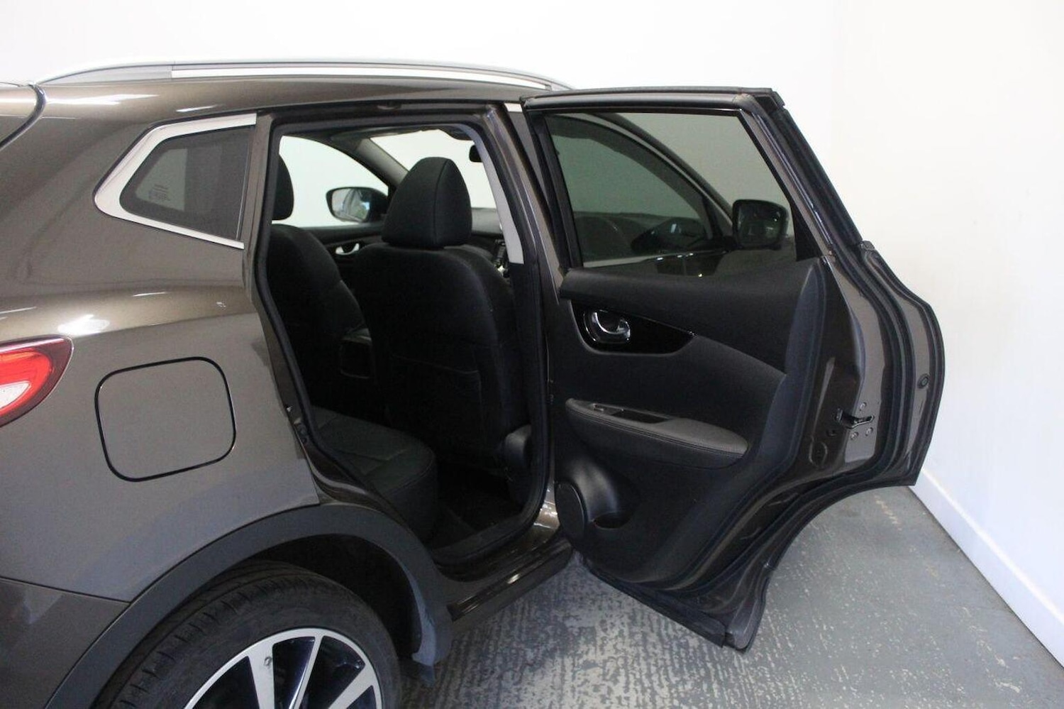 Used Nissan Qashqai 2014 for sale - 77937827: Photo 26