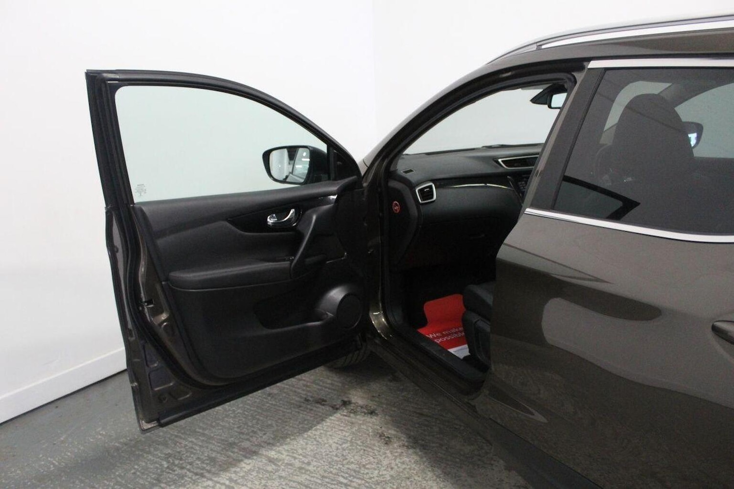 Used Nissan Qashqai 2014 for sale - 77937827: Photo 27