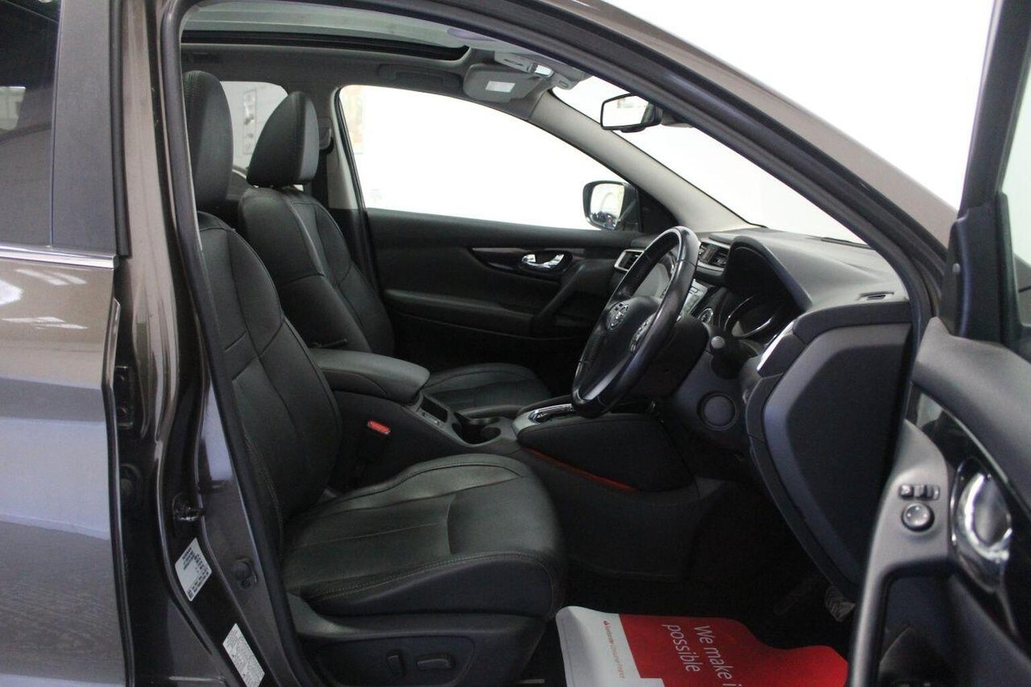 Used Nissan Qashqai 2014 for sale - 77937827: Photo 30