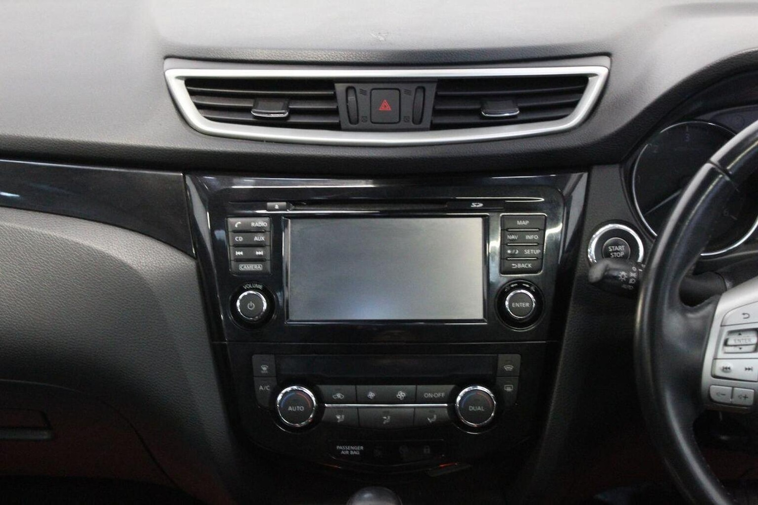 Used Nissan Qashqai 2014 for sale - 77937827: Photo 33