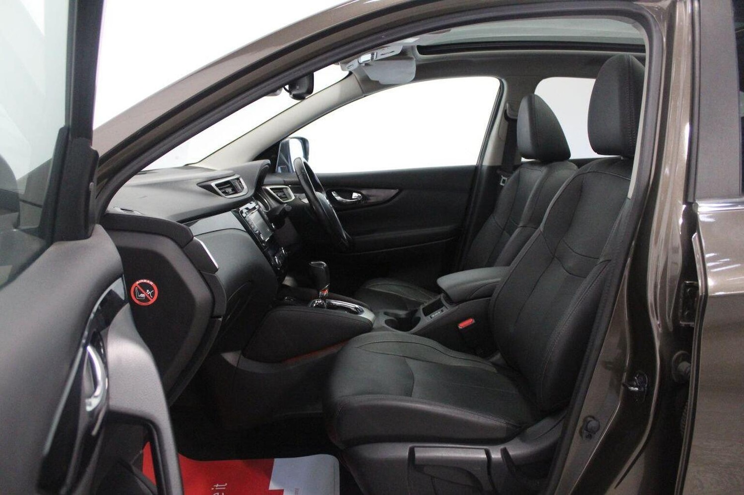 Used Nissan Qashqai 2014 for sale - 77937827: Photo 49