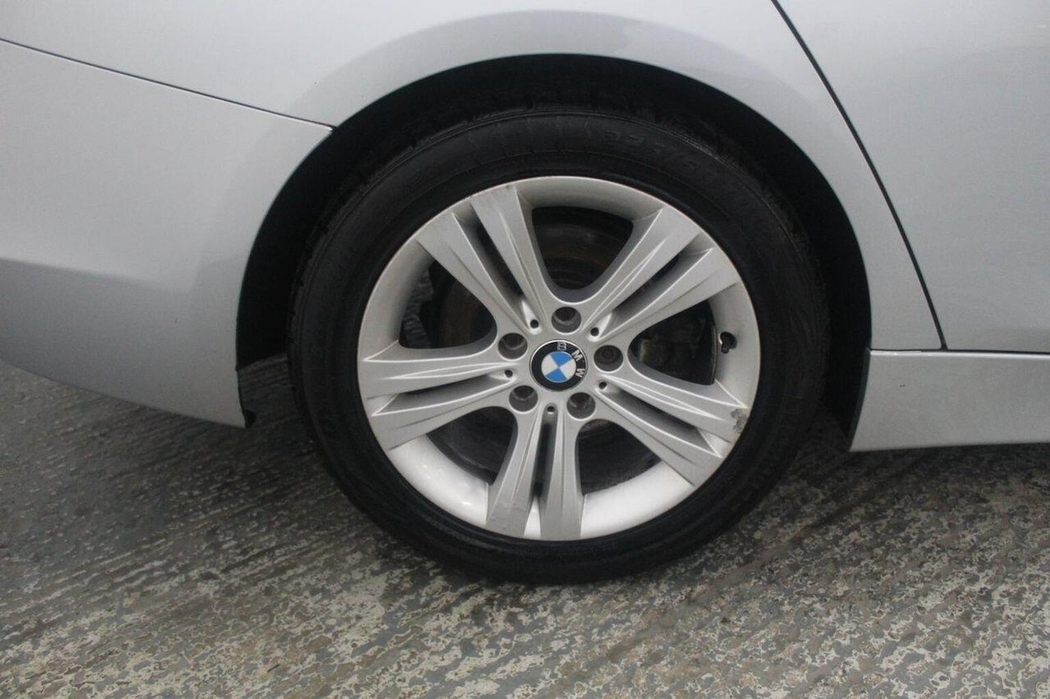 Used BMW 3 Series 2013 for sale - 77937974: Photo 64