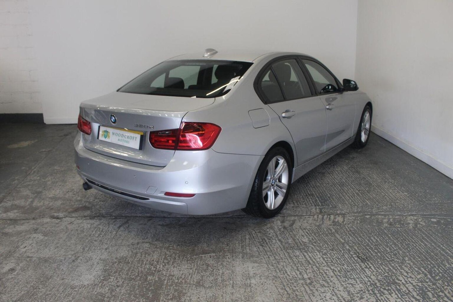 Used BMW 3 Series 2013 for sale - 77937974: Photo 8