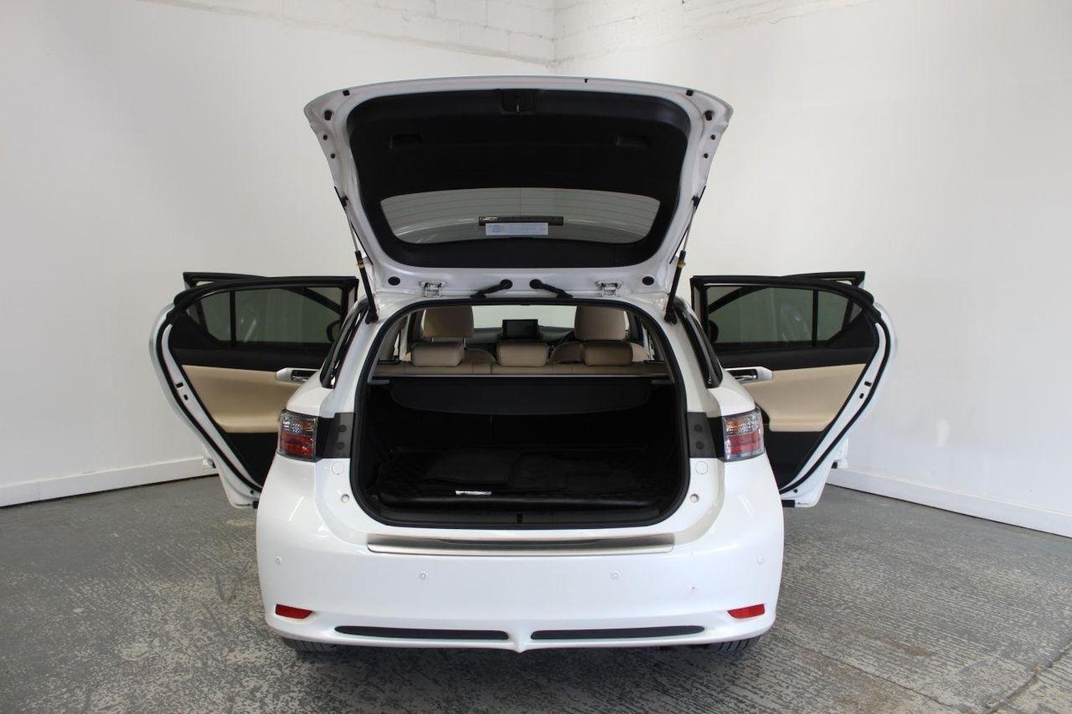 Vehicle 23