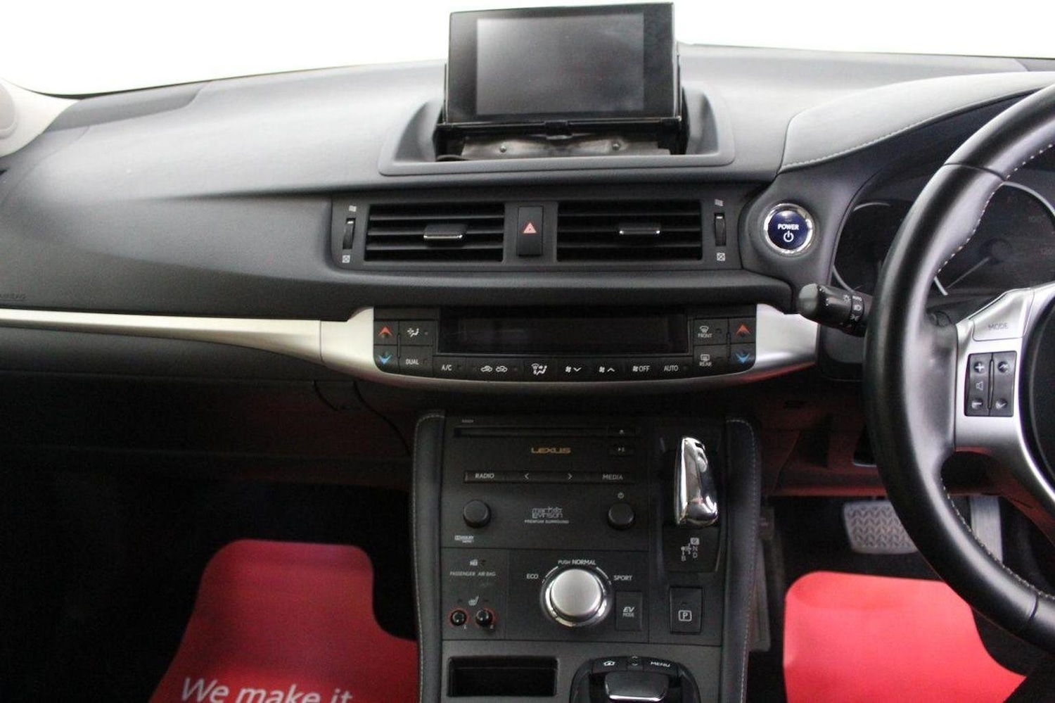 Vehicle 33