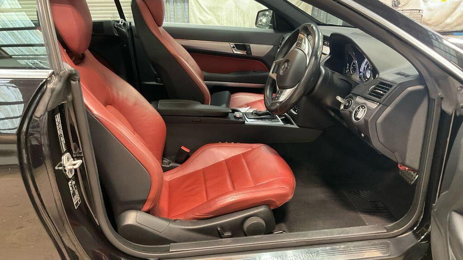 Used Mercedes-Benz E Class 2012 for sale - 77564177: Photo 14