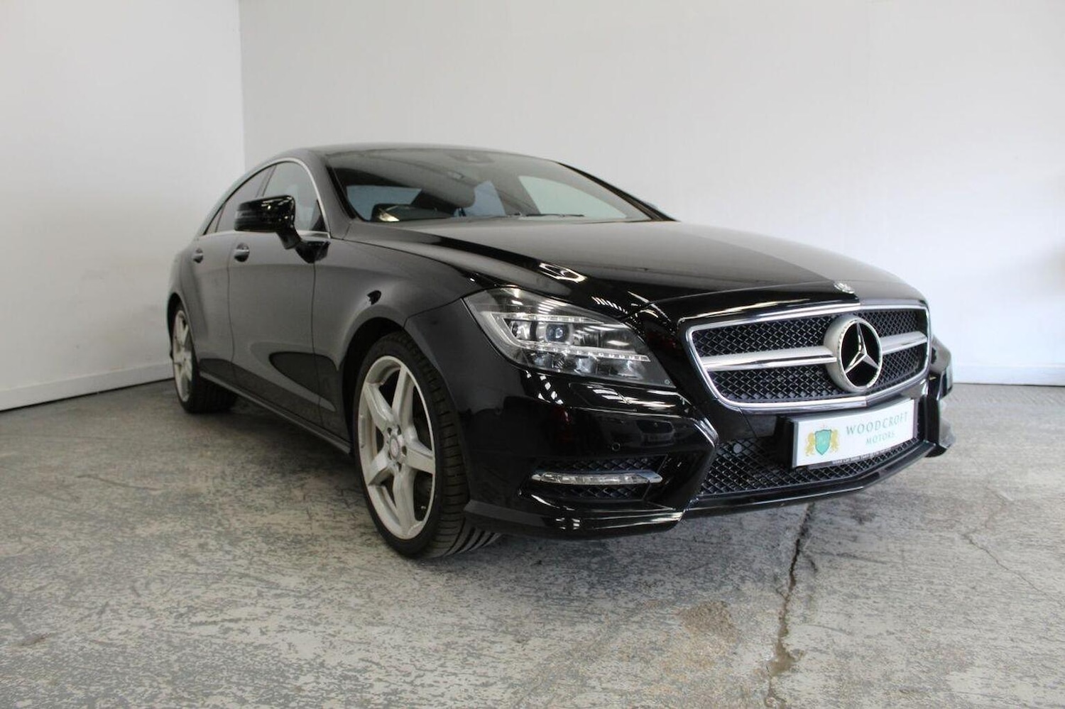 Used Mercedes-Benz CLS 2011 for sale - 76863793: Photo 1