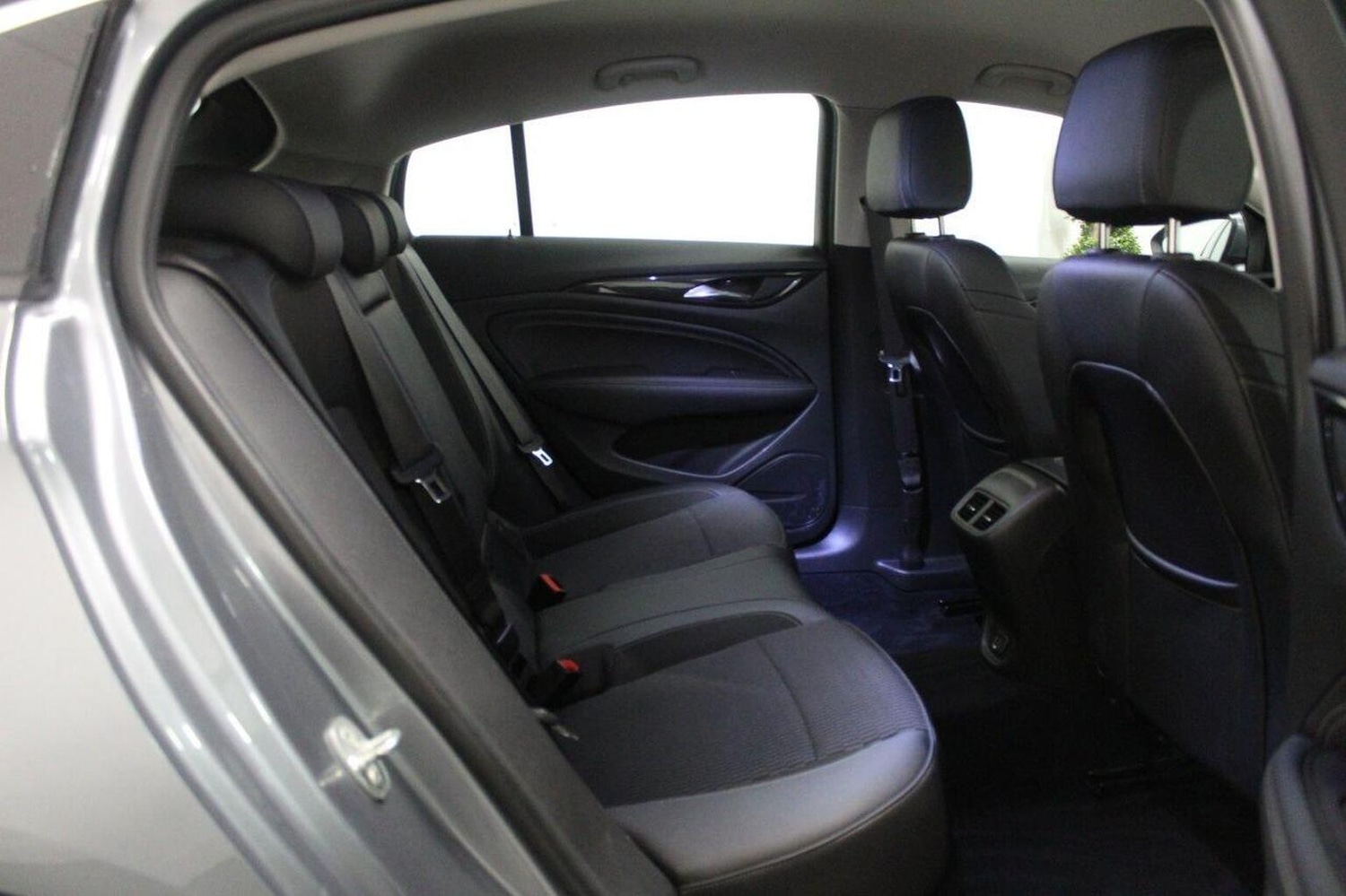 Used Vauxhall Insignia 2018 for sale - 76596566: Photo 54