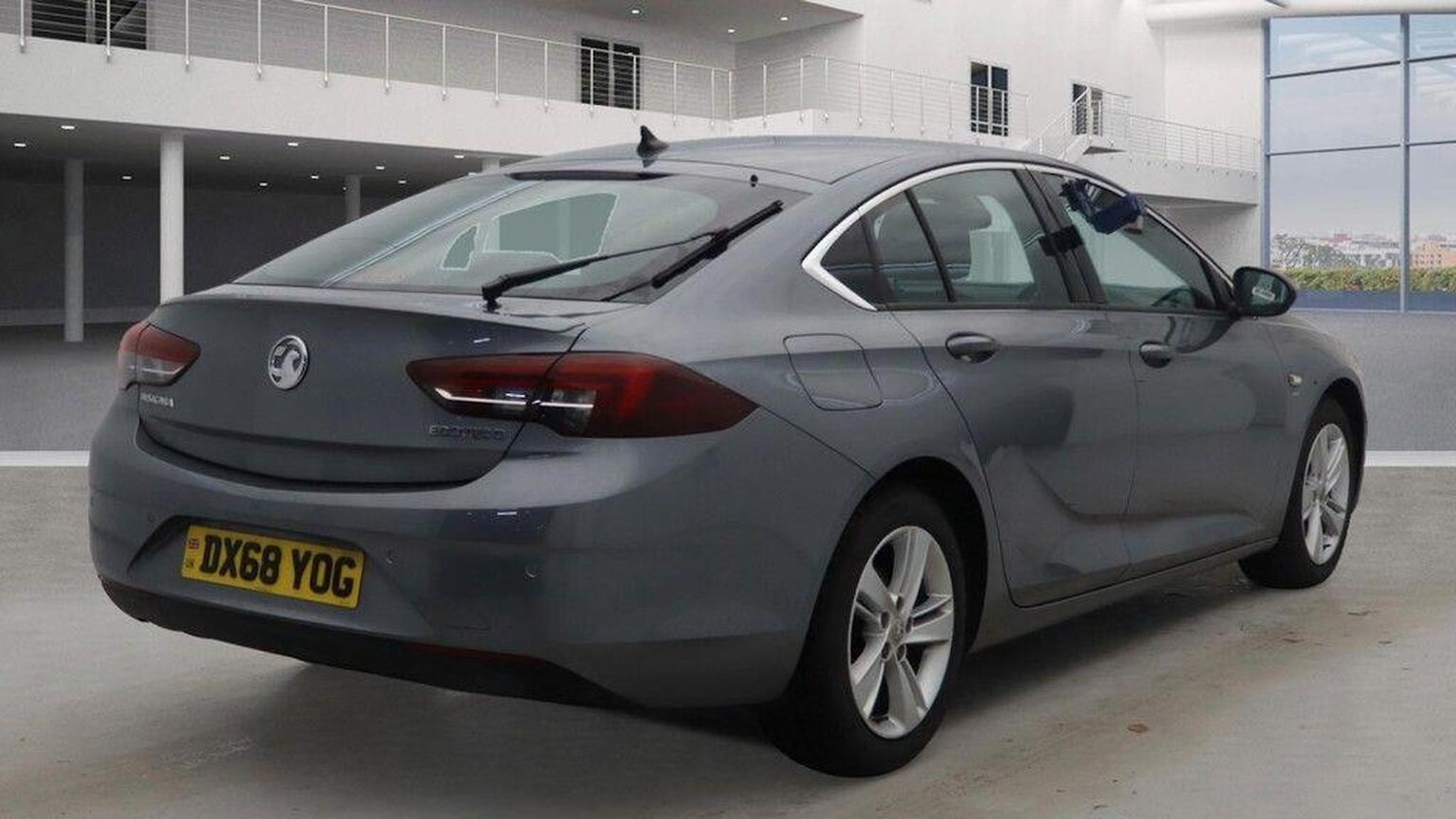 Used Vauxhall Insignia 2018 for sale - 76596566: Photo 7