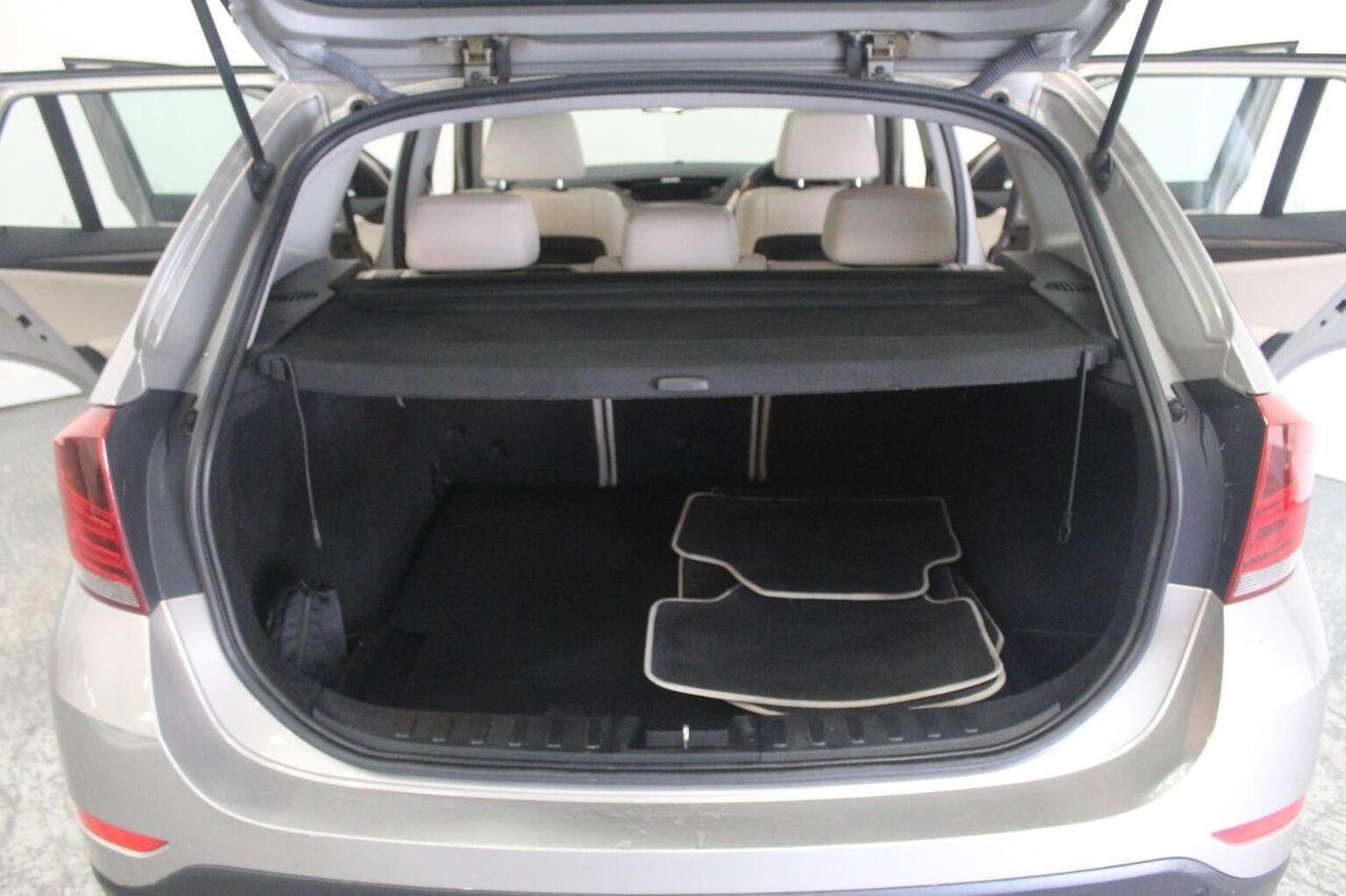 Used BMW X1 2012 for sale - 77258580: Photo 24