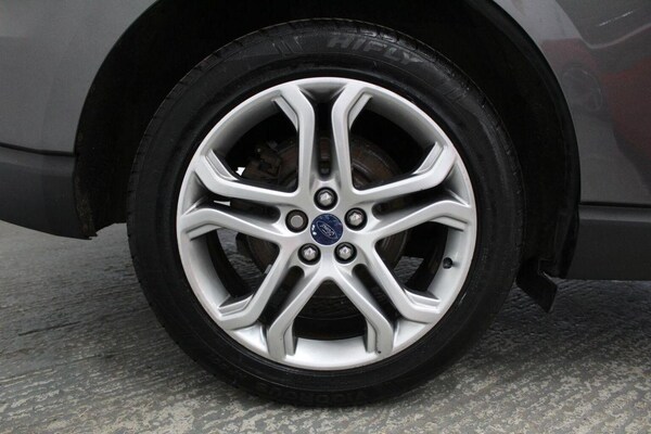 Used Ford Edge 2016 for sale - 74992857: Photo 60