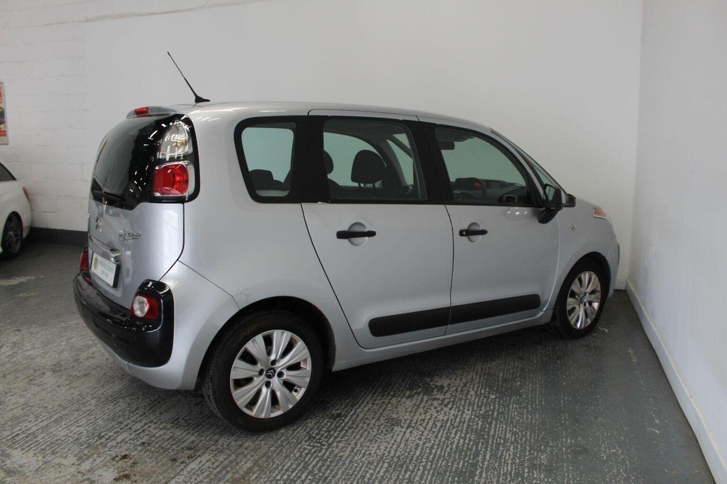 Vehicle 8