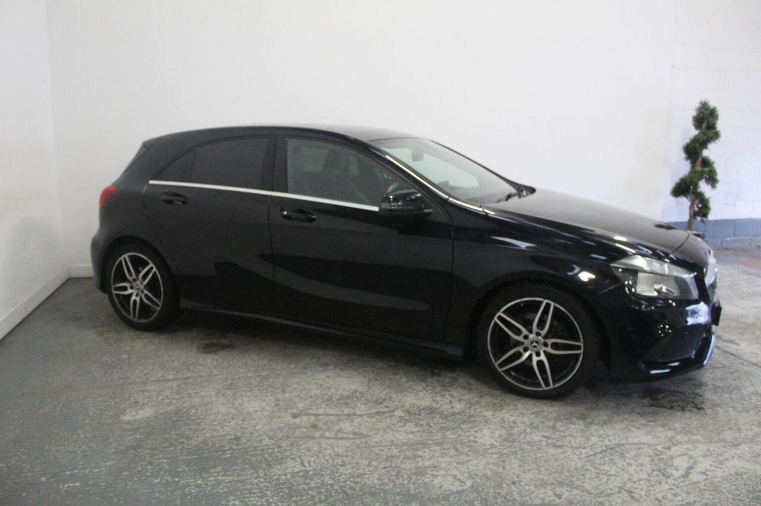 Used Mercedes-Benz A-Class 2016 for sale - 77453106: Photo 4