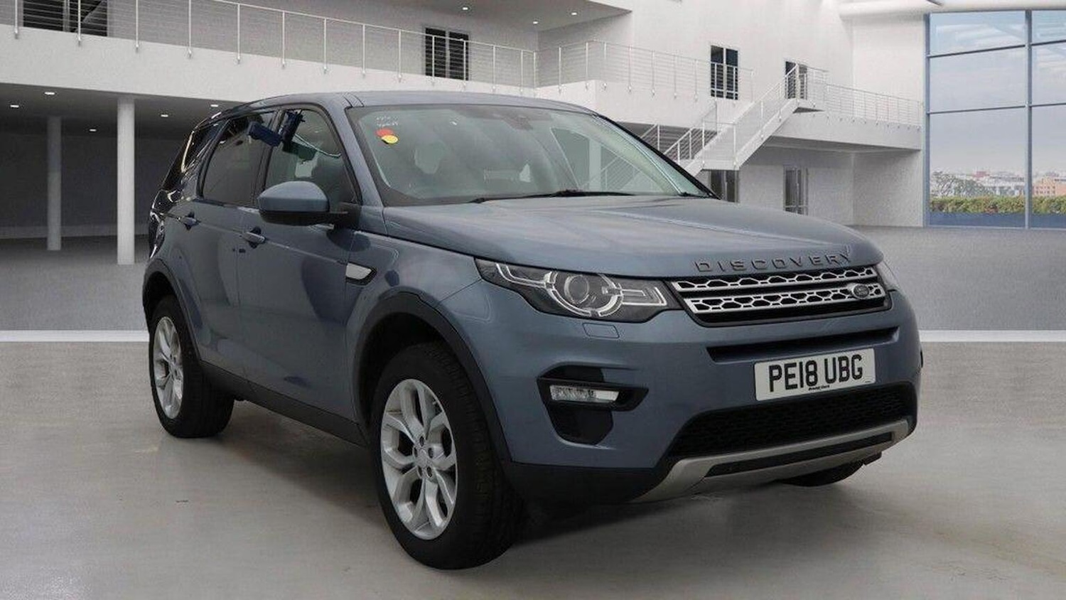 Used Land Rover Discovery Sport 2018 for sale - 76741350: Photo 1