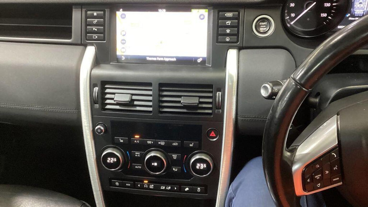 Used Land Rover Discovery Sport 2018 for sale - 76741350: Photo 16