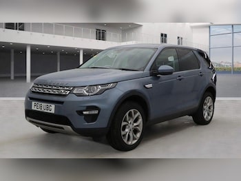 Used Land Rover Discovery Sport 2018 for sale - 76741350: Photo