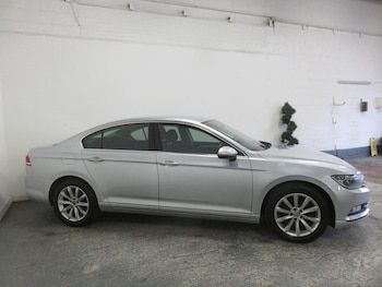 Used Volkswagen Passat 2016 for sale - 75313965: Photo
