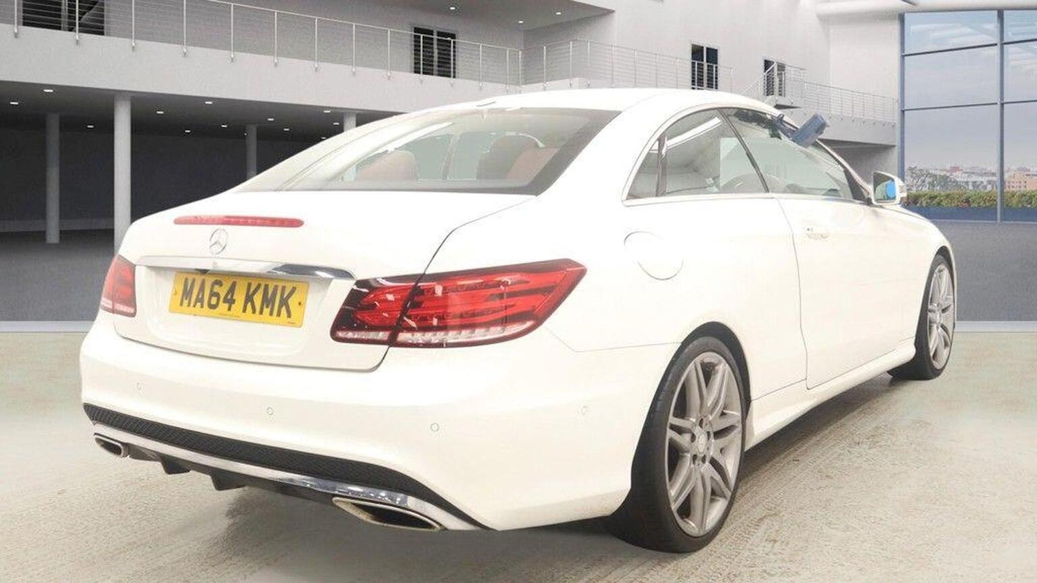 Used Mercedes-Benz E Class 2014 for sale - 77319809: Photo 7