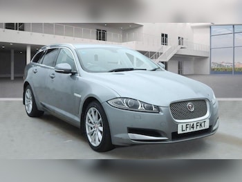 2014 - 3.0d V6 Premium Luxury 5dr Auto