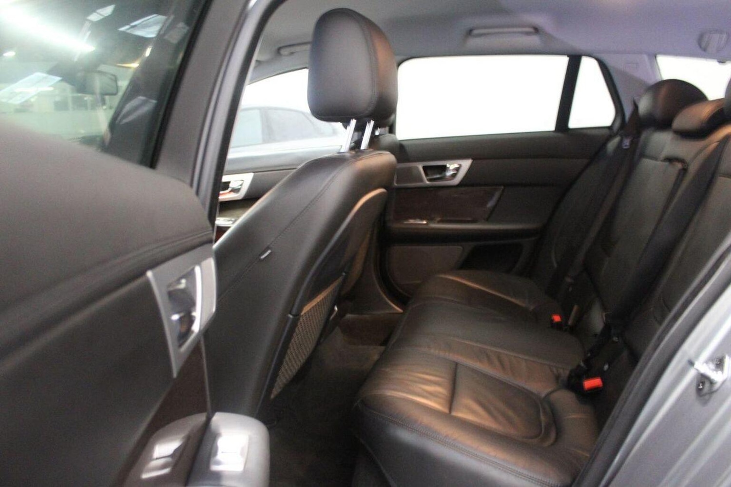 Used Jaguar XF 2014 for sale - 76734785: Photo 54