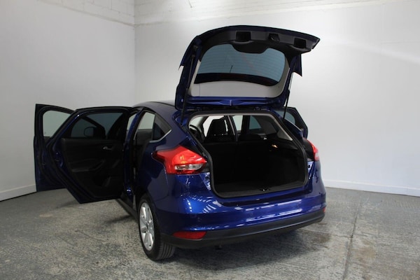 Used Ford Focus 2014 for sale - 76237126: Photo 19